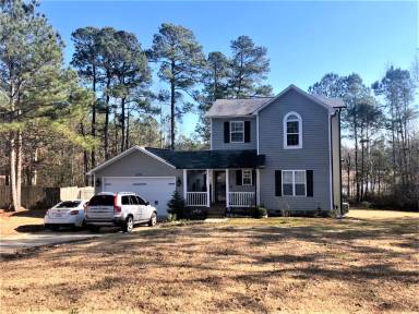 Main picture of 439 Greentree Dr