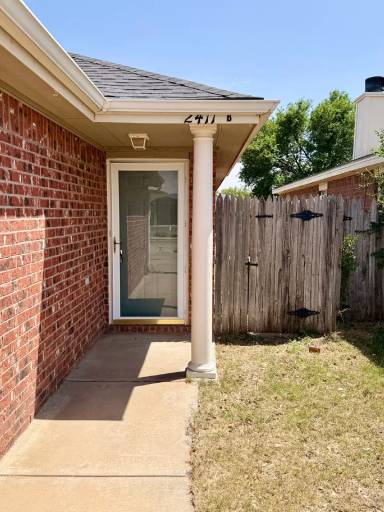 Main picture of 2411 87th St