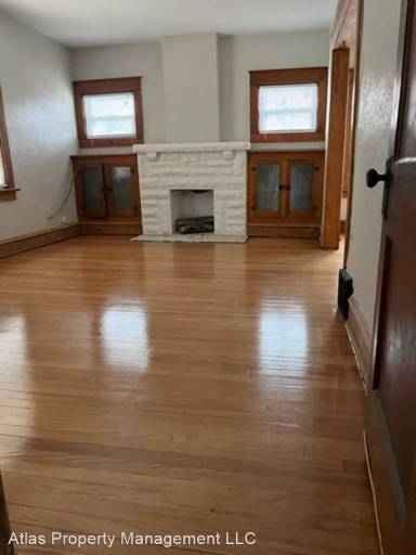 Main picture of 5418 Saint John Ave