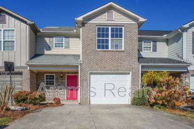 Main picture of 137 Princeton Ave