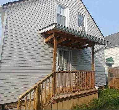 Main picture of 3409 Roanoke Ave