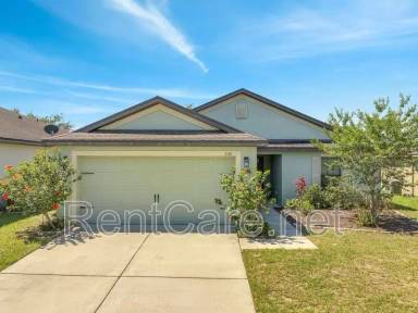 Main picture of 330 Pheasant Dr