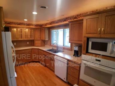 Main picture of 8738 Lake Jane Trl N