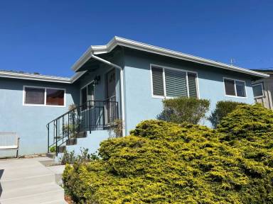 Main picture of 600 San Jacinto St