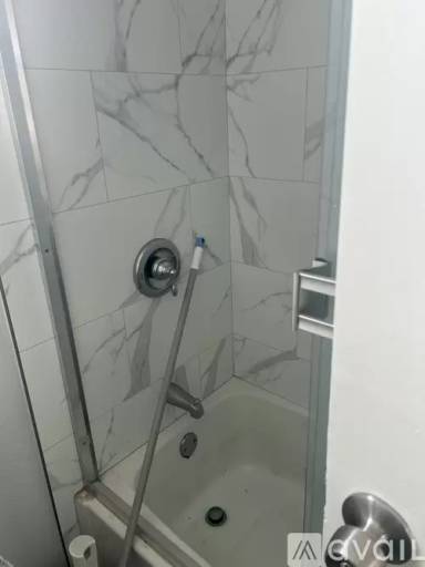 Main picture of 12809 Filmore St