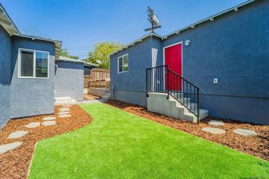 Main picture of 4477 Palm Ave