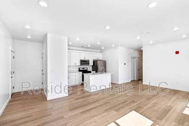 Main picture of 463 W 60 S