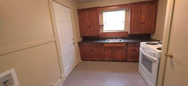 Main picture of 2226 N National Ave