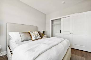 Main picture of 99 Passaic St