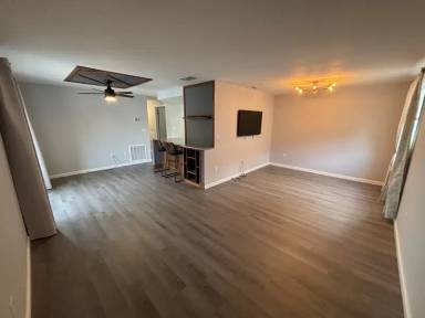 Main picture of 4022 Beaver Ln