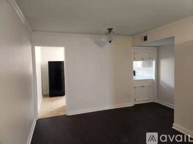 Main picture of 434 Longwood Ct