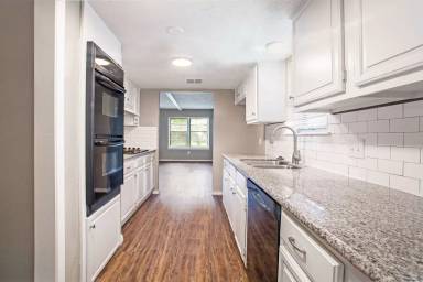 Main picture of 11302 Verlaine Dr