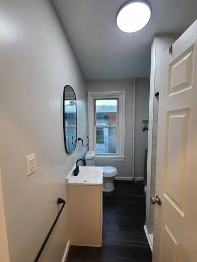 Main picture of 904 Penn St