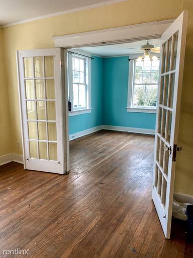 Main picture of 2324 Calhoun St