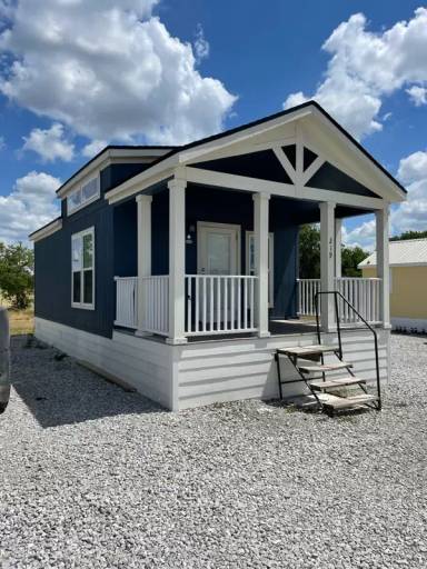 Main picture of 233 Antler Ridge Trl