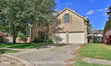 Main picture of 8726 Cedar Trace Dr