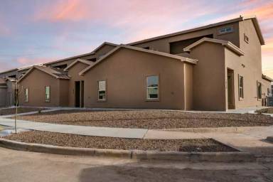 Main picture of 1060 Hoppas Ct