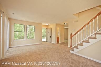 Main picture of 475 Lees Mill Dr