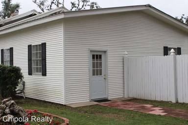 Main picture of 4439 Putnam St