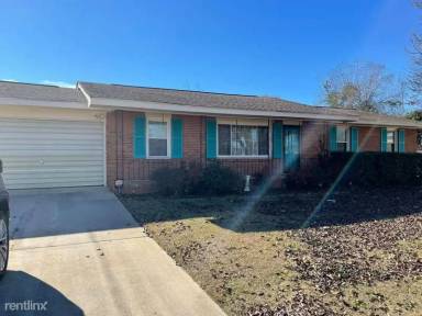 Main picture of 216 Todd Cir