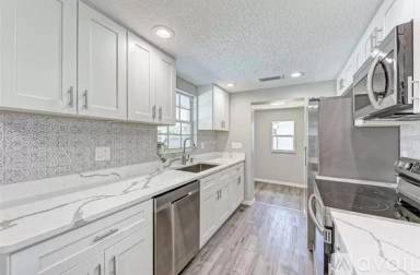 Main picture of 3032 Golden Rain Dr