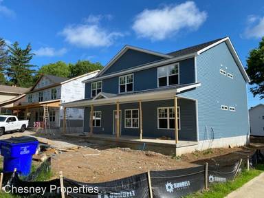 Main picture of 119 University Ave