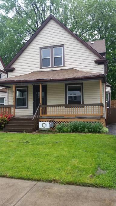 Main picture of 3856 W 17th St