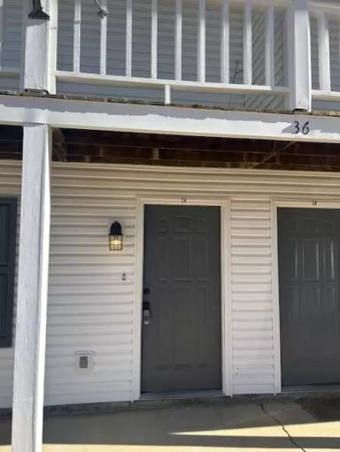 Main picture of 21 Villa Ln