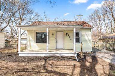 Main picture of 9167 Deering St