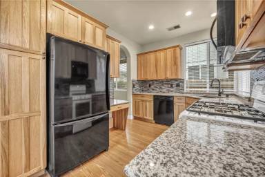 Main picture of 3526 Herons Cir