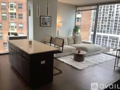 Main picture of 1 W Chestnut St Apartments
