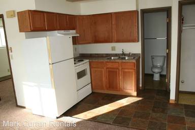 Main picture of 1000 W Ridge St
