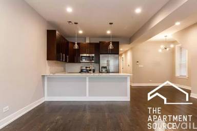 Main picture of 2829 N Rockwell St