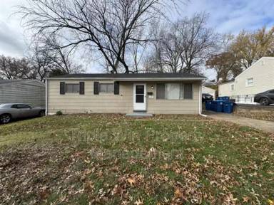 Main picture of 227 Meadowcrest Dr