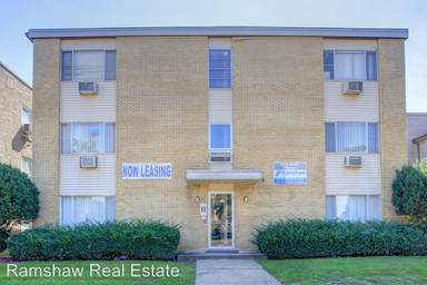 Main picture of 205 E Healey St