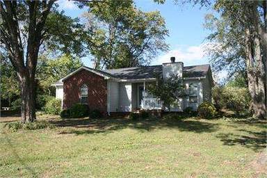 Main picture of 128 Tyler Ct
