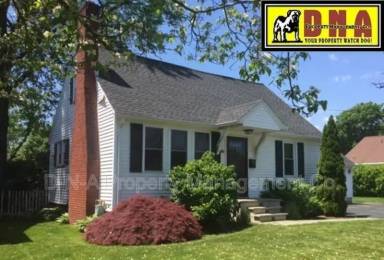 Main picture of 467 N 8th St