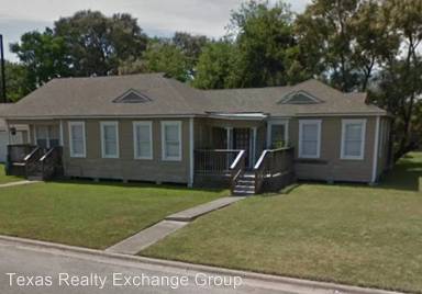 Main picture of 400 Breezeway Ave