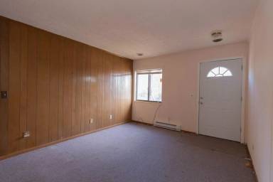 Main picture of 48 Turf Ln