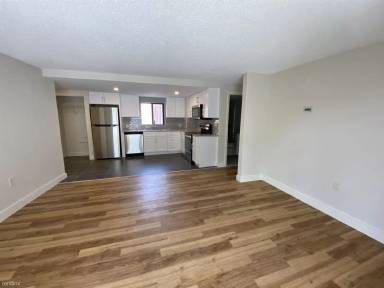 Main picture of 16 Elmer St