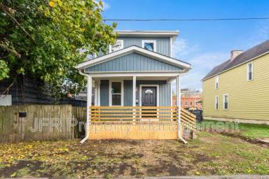 Main picture of 42 N Gift St