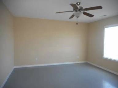Main picture of 101 Dean Ct