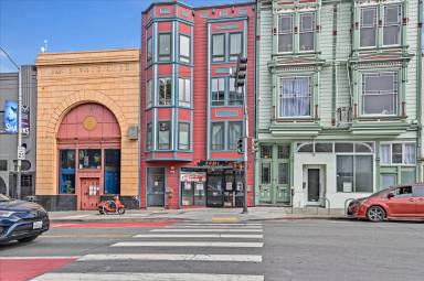 Main picture of 3301 Mission St