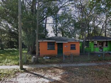 Main picture of 2120 Pullman Ave
