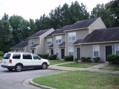 Main picture of 210 Greenwood Dr