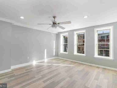 Main picture of 1220 Market St