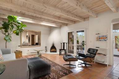 Main picture of 303 Calle Loma Norte