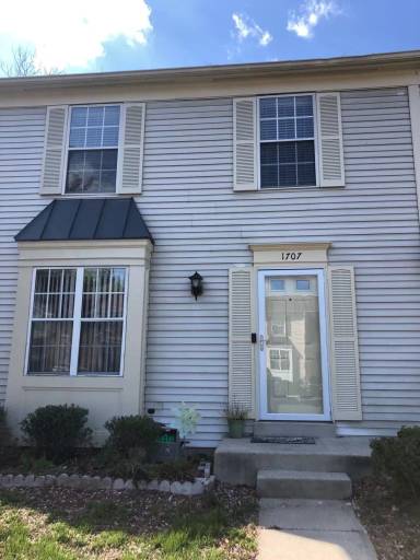 Main picture of 1707 Featherwood St