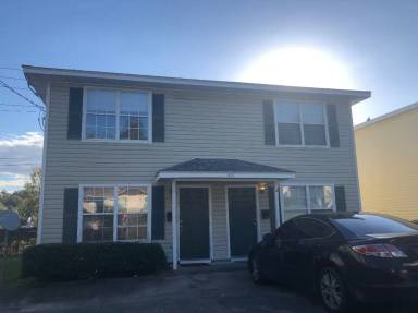 Main picture of 1441 Hudson St