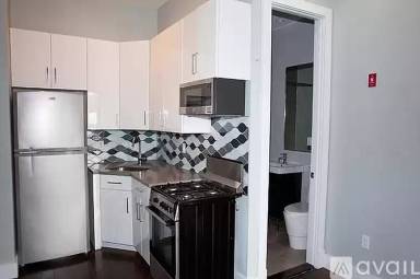 Main picture of 125 Park Pl